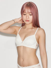 蕾絲無鋼圈薄墊內衣