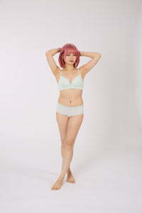 Wireless Light Pad Lace Bra